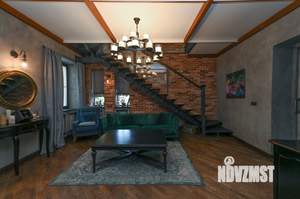 Дом 222м&sup2;, 2-этажный, участок 7 сот.  