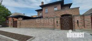 Дом 233м&sup2;, 2-этажный, участок 4 сот.  