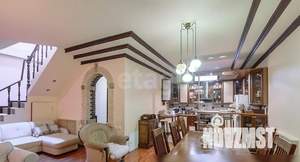 Дом 194м&sup2;, 2-этажный, участок 5 сот.  