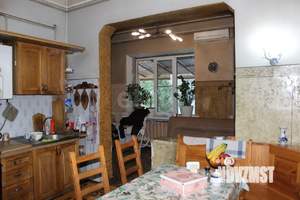 Дом 240м², 2-этажный, участок 9 сот.  