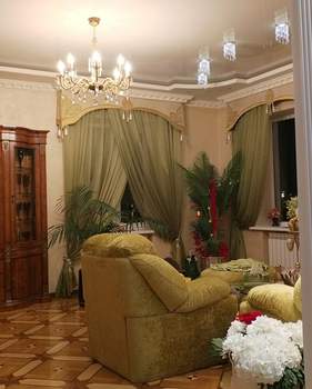 Дом 600м&sup2;, 2-этажный, участок 6 сот.  