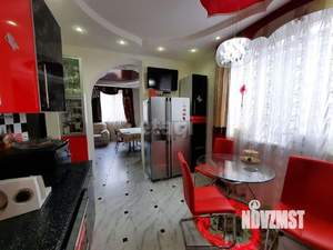 Дом 160м², 2-этажный, участок 3 сот.  