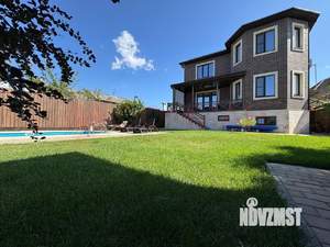 Дом 330м², 3-этажный, участок 6 сот.  