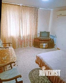 Дом 232м², 2-этажный, участок 1 сот.  