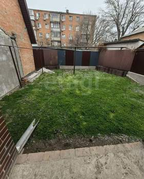 Дом 133м&sup2;, 2-этажный, участок 3 сот.  