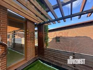 Дом 205м&sup2;, 2-этажный, участок 4 сот.  