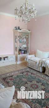 Дом 204м&sup2;, 2-этажный, участок 3 сот.  