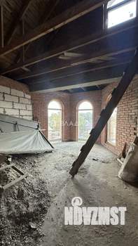 Дом 299м&sup2;, 3-этажный, участок 5 сот.  