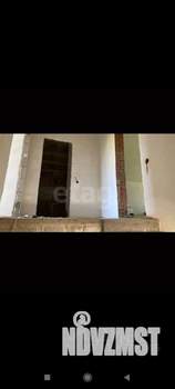Дом 214м², 3-этажный, участок 3 сот.  