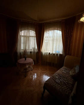 Дом 236м&sup2;, 2-этажный, участок 4 сот.  