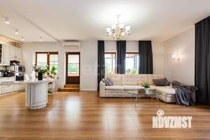 Дом 455м², 3-этажный, участок 12 сот.  