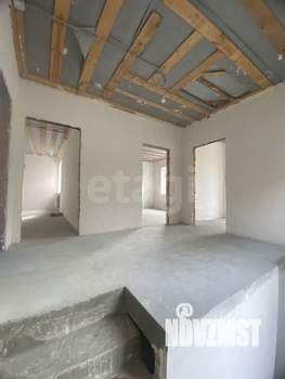 Дом 167м&sup2;, 2-этажный, участок 3 сот.  