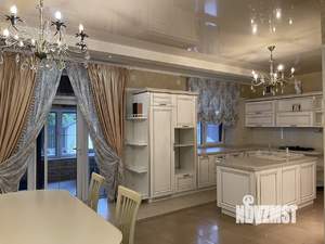 Дом 300м², 2-этажный, участок 8 сот.  