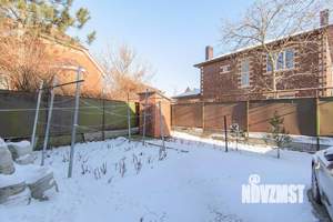 Дом 220м&sup2;, 1-этажный, участок 6 сот.  