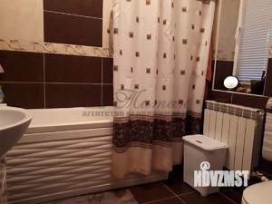 Дом 150м&sup2;, 2-этажный, участок 3 сот.  