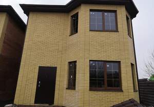 Дом 140м&sup2;, 2-этажный, участок 3 сот.  