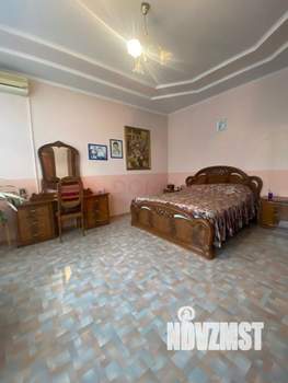 Дом 313м², 3-этажный, участок 7 сот.  