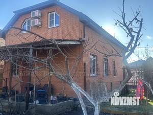 Дом 140м², 2-этажный, участок 6 сот.  