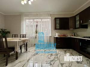 Дом 120м&sup2;, 2-этажный, участок 3 сот.  