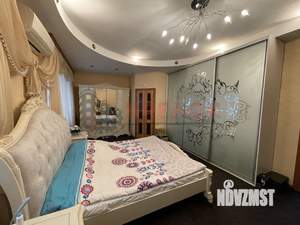 Дом 150м², 2-этажный, участок 6 сот.  