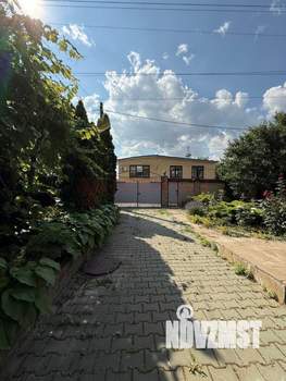 Дом 240м&sup2;, 2-этажный, участок 6 сот.  