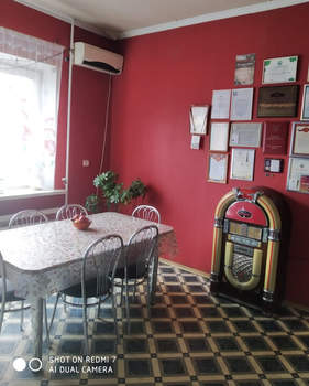 Дом 248м&sup2;, 3-этажный, участок 6 сот.  