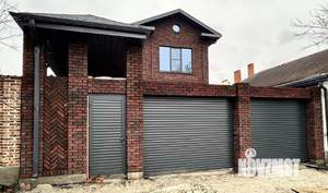 Дом 250м&sup2;, 2-этажный, участок 4 сот.  