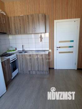 Дом 332м&sup2;, 2-этажный, участок 5 сот.  