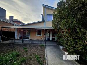 Дом 228м&sup2;, 2-этажный, участок 7 сот.  