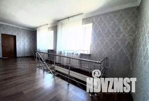 Дом 220м², 2-этажный, участок 3 сот.  