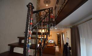 Дом 152м&sup2;, 2-этажный, участок 4 сот.  