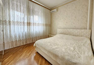 Дом 215м², 2-этажный, участок 6 сот.  