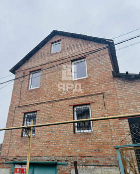 Дом 180м², 2-этажный, участок 4 сот.  