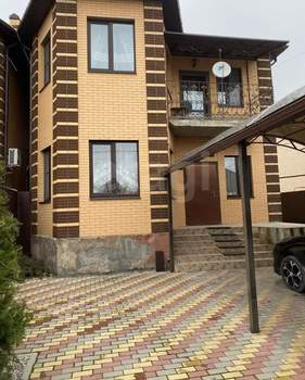 Дом 156м&sup2;, 2-этажный, участок 3 сот.  