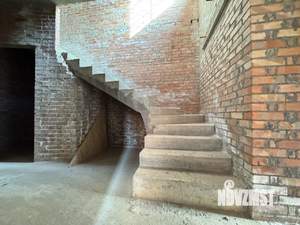 Дом 140м&sup2;, 2-этажный, участок 3 сот.  