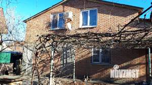 Дом 160м&sup2;, 2-этажный, участок 6 сот.  