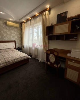 Дом 150м&sup2;, 2-этажный, участок 6 сот.  