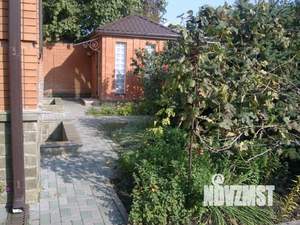 Дом 460м², 2-этажный, участок 6 сот.  