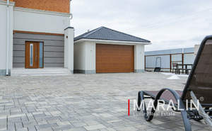 Дом 220м&sup2;, 2-этажный, участок 12 сот.  