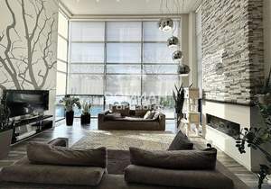 Дом 374м&sup2;, 2-этажный, участок 7 сот.  