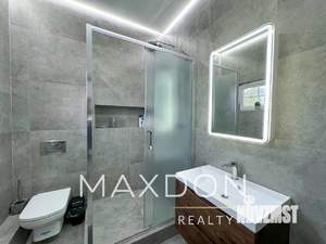 Дом 100м&sup2;, 2-этажный, участок 6 сот.  