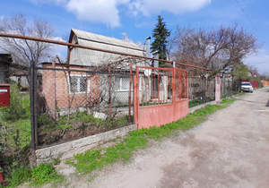 Дом 70м², 2-этажный, участок 6 сот.  