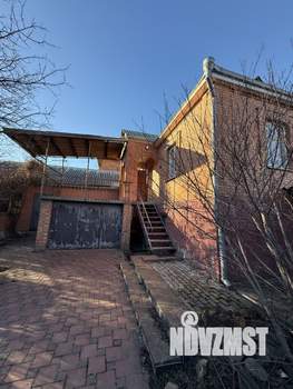 Дом 120м&sup2;, 2-этажный, участок 5 сот.  