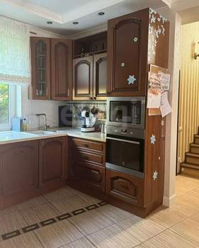 Дом 115м&sup2;, 2-этажный, участок 6 сот.  