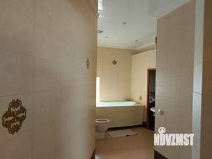 Дом 240м², 3-этажный, участок 3 сот.  