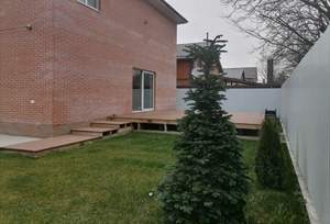 Дом 180м&sup2;, 2-этажный, участок 4 сот.  
