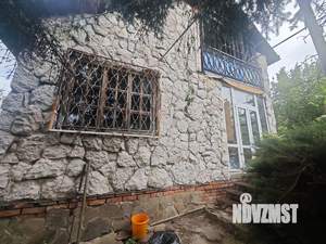 Дом 65м&sup2;, 2-этажный, участок 4 сот.  