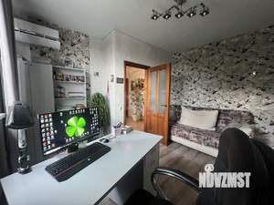 Дом 250м&sup2;, 3-этажный, участок 6 сот.  