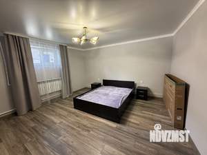 Дом 230м&sup2;, 2-этажный, участок 6 сот.  