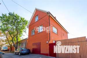 Дом 177м&sup2;, 3-этажный, участок 4 сот.  